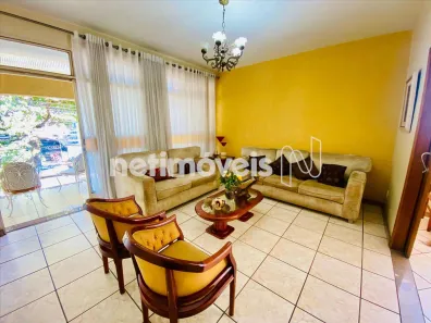 Casa com 4 Quartos à venda, 300m² no Planalto, Belo Horizonte