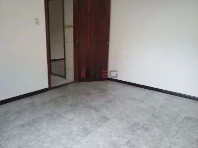 Casa com 2 Quartos à venda, 136m² no Vila Julio Cesar, São Paulo