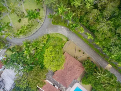 Lote/Terreno à venda, 403m² no Park Imperial, Caraguatatuba