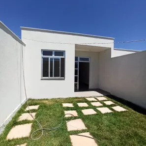 Casa com 2 Quartos à venda, 63m² no Petrópolis, Santa Luzia