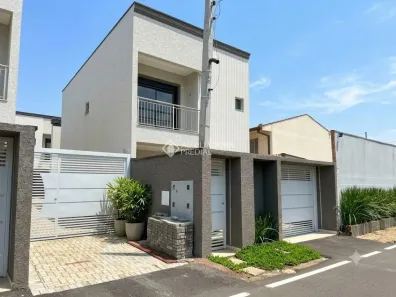 Sobrado com 3 Quartos à venda, 137m² no Boqueirão, Curitiba