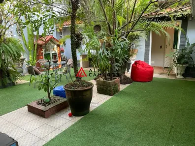 Casa com 3 Quartos à venda, 332m² no Jardim Europa, São Paulo