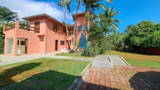 Sobrado com 5 Quartos para venda ou aluguel, 363m² no Ilhabela, Ilhabela