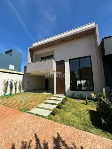 Casa com 3 Quartos à venda, 180m² no Grand Ville, Uberlândia