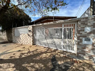 Casa com 3 Quartos à venda, 163m² no Jardim do Trevo, Campinas