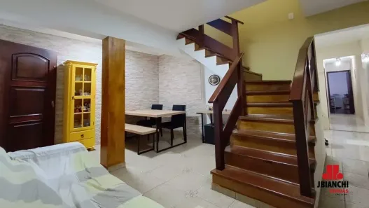 Sobrado com 4 Quartos à venda, 201m² no Jardim Universo, Mogi das Cruzes