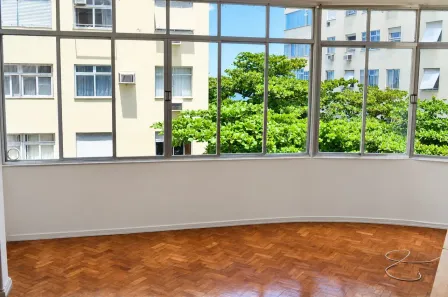Apartamento com 3 Quartos à venda, 150m² no Leme, Rio de Janeiro