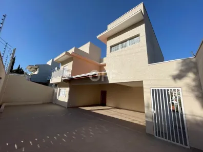 Sobrado com 4 Quartos à venda, 372m² no Jardim Lumen Christi, Campinas