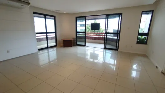 Apartamento com 4 Quartos à venda, 195m² no Barbalho, Salvador