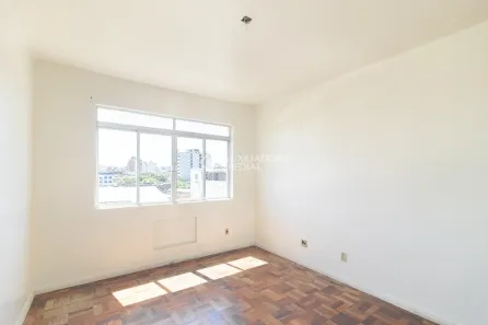 Apartamento com 3 Quartos para alugar, 50m² no Menino Deus, Porto Alegre