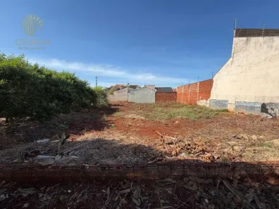 Lote/Terreno à venda, 400m² no Jardim Oriental, Maringá