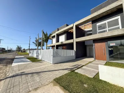 Casa com 3 Quartos à venda, 117m² no Presidente, Imbé