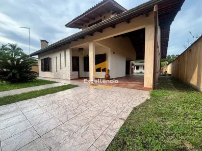 Casa com 4 Quartos à venda, 253m² no Pontal do Sul, Pontal do Paraná