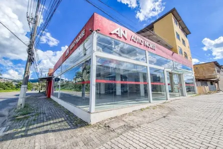 Ponto Comercial para alugar, 200m² no Industrial, Juiz de Fora
