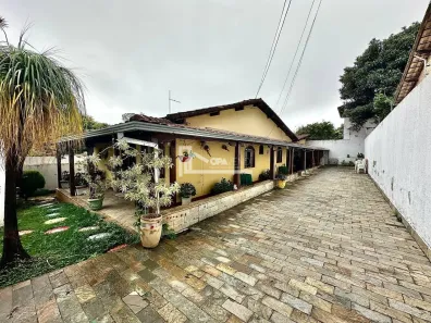 Casa com 4 Quartos à venda, 360m² no Itapoã, Belo Horizonte