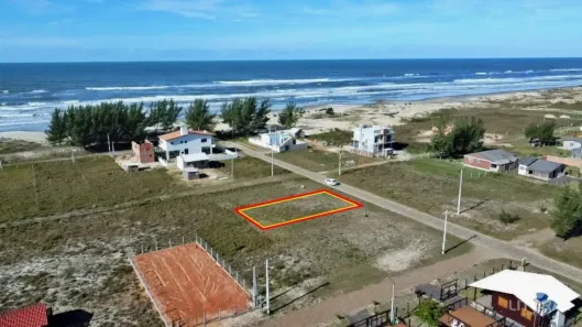 Lote/Terreno à venda, 300m² no , Passo de Torres