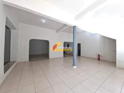 Ponto Comercial para alugar, 150m² no Centro, Divinópolis
