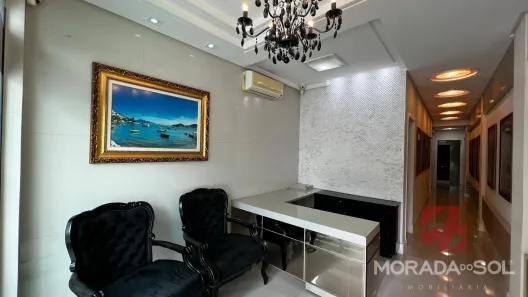 Sala Comercial para alugar, 55m² no Meia Praia, Itapema