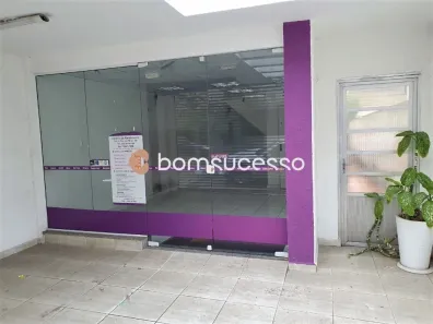 com 3 Quartos para alugar, 145m² no Vila Regente Feijó, São Paulo