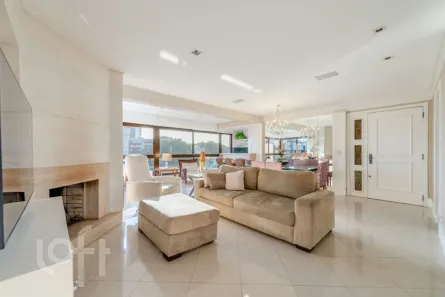 Apartamento com 3 Quartos à venda, 125m² no Rio Branco, Porto Alegre