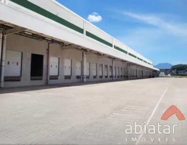 Galpão/Depósito/Armazém para alugar, 10776m² no Irajá, Rio de Janeiro