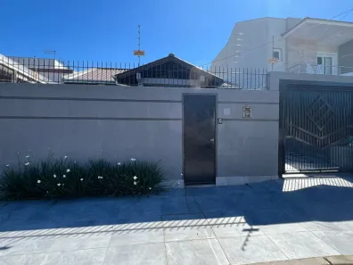 Casa com 2 Quartos à venda, 80m² no Igara, Canoas
