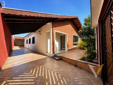 Casa com 3 Quartos para alugar, 240m² no Anhangabaú, Jundiaí