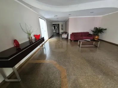 Apartamento com 4 Quartos à venda, 229m² no Fundinho, Uberlândia