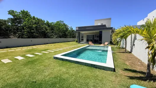 Casa com 3 Quartos à venda, 160m² no Barra do Jacuípe (Monte Gordo), Camaçari