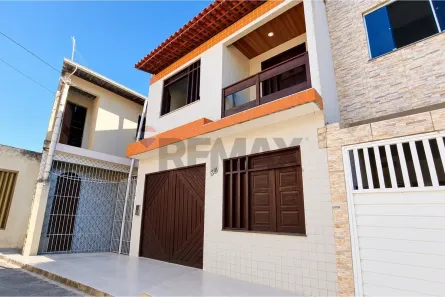 Sobrado com 2 Quartos à venda, 120m² no Aeroporto, Aracaju