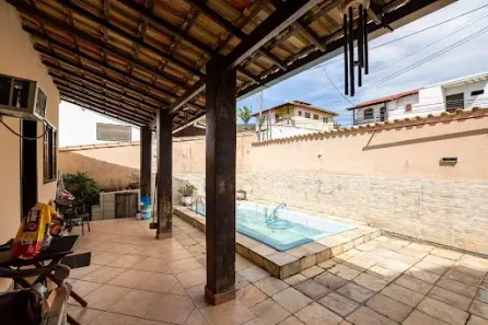 Casa com 3 Quartos à venda, 180m² no Itaipu, Niterói