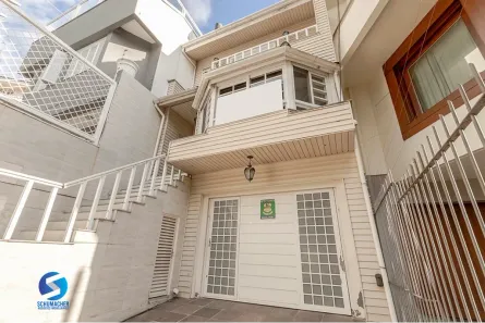 Casa com 3 Quartos à venda, 349m² no Vila Jardim, Porto Alegre