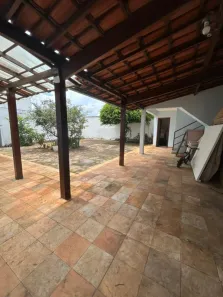 Casa com 6 Quartos à venda, 326m² no Castelo, Belo Horizonte