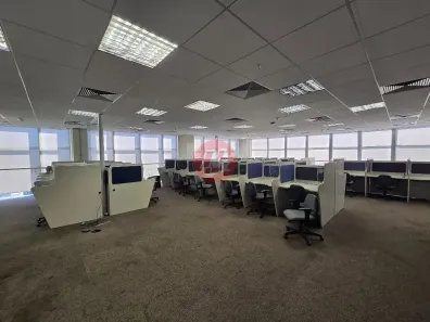 Sala Comercial para alugar, 424m² no São João, Porto Alegre