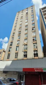 Apartamento com 2 Quartos para alugar, 66m² no Centro, Curitiba