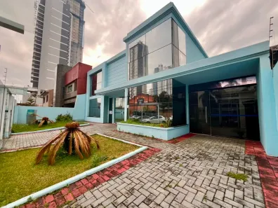 Imóvel Comercial para alugar, 300m² no Maria Goretti, Chapecó