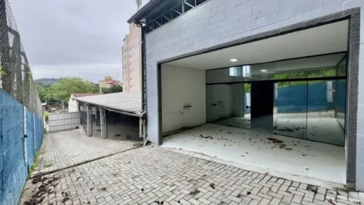 Galpão/Depósito/Armazém para alugar, 820m² no Velha, Blumenau