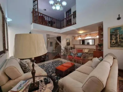 Sobrado com 3 Quartos à venda, 360m² no Barro Branco (Zona Norte), São Paulo