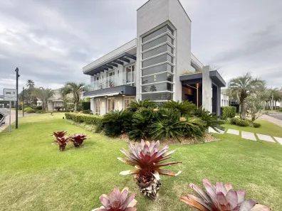 Casa de Condomínio com 6 Quartos à venda, 425m² no , Xangri-Lá