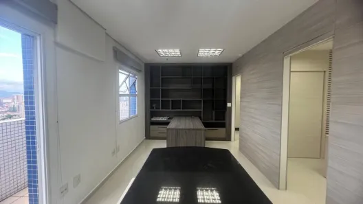 Sala Comercial à venda, 47m² no Boqueirão, Santos