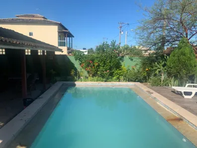 Casa de Condomínio com 3 Quartos para alugar, 300m² no , Cabo Frio
