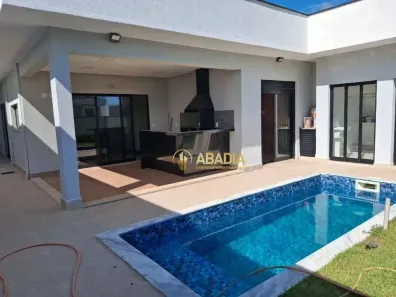 Casa de Condomínio com 3 Quartos à venda, 200m² no Swiss Park, Campinas