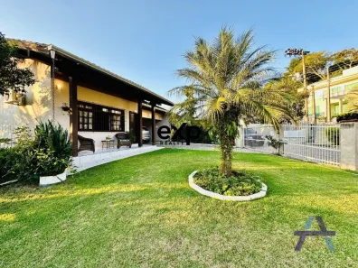 Casa com 4 Quartos à venda, 202m² no Velha Central, Blumenau