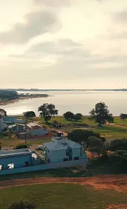 Casa de Condomínio com 4 Quartos à venda, 220m² no Riviera de Santa Cristina XIII, Paranapanema