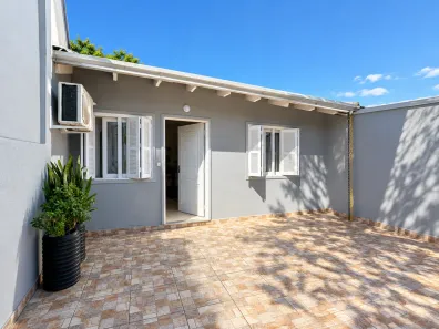 Casa com 2 Quartos à venda, 60m² no Olaria, Canoas