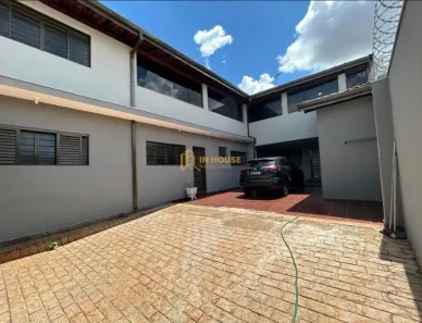 Sobrado com 4 Quartos para alugar, 201m² no Vila Tibério, Ribeirão Preto