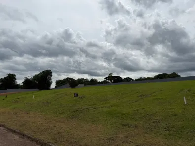 Lote/Terreno à venda, 670m² no Butiatuvinha, Curitiba