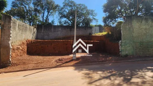 Lote/Terreno à venda, 276m² no Jardim Santo Antônio, Atibaia