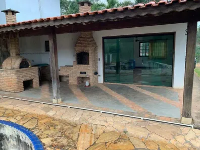 Fazenda/Sítio com 4 Quartos à venda, 600m² no Nogueira, Guararema