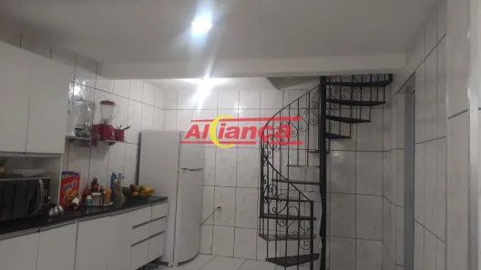 Sobrado com 3 Quartos à venda, 90m² no Conjunto Residencial Haroldo Veloso, Guarulhos